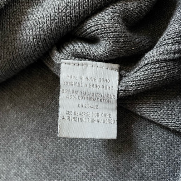 BasicRed Vintage Grey V-Neck Sweater with White Stripes - Picture 7 of 8